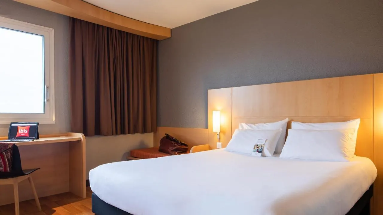Ibis Quimperle Hotel